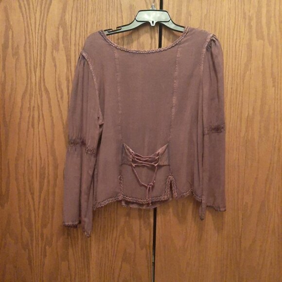 NEW ! More by Lata Women Crochet Boho Style Top Purple Size M - Picture 2 of 9